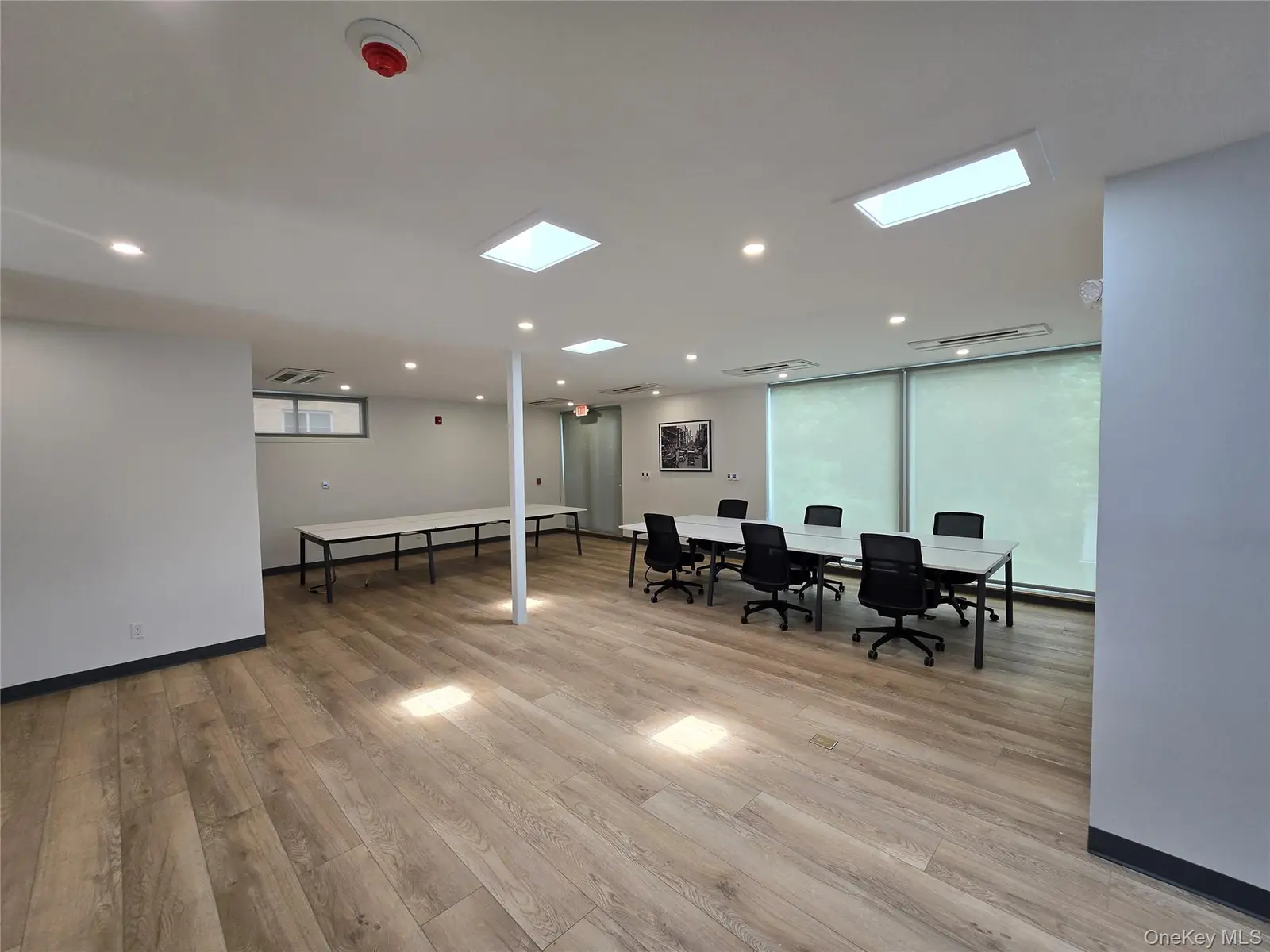 222 Valley Place, photo 1
