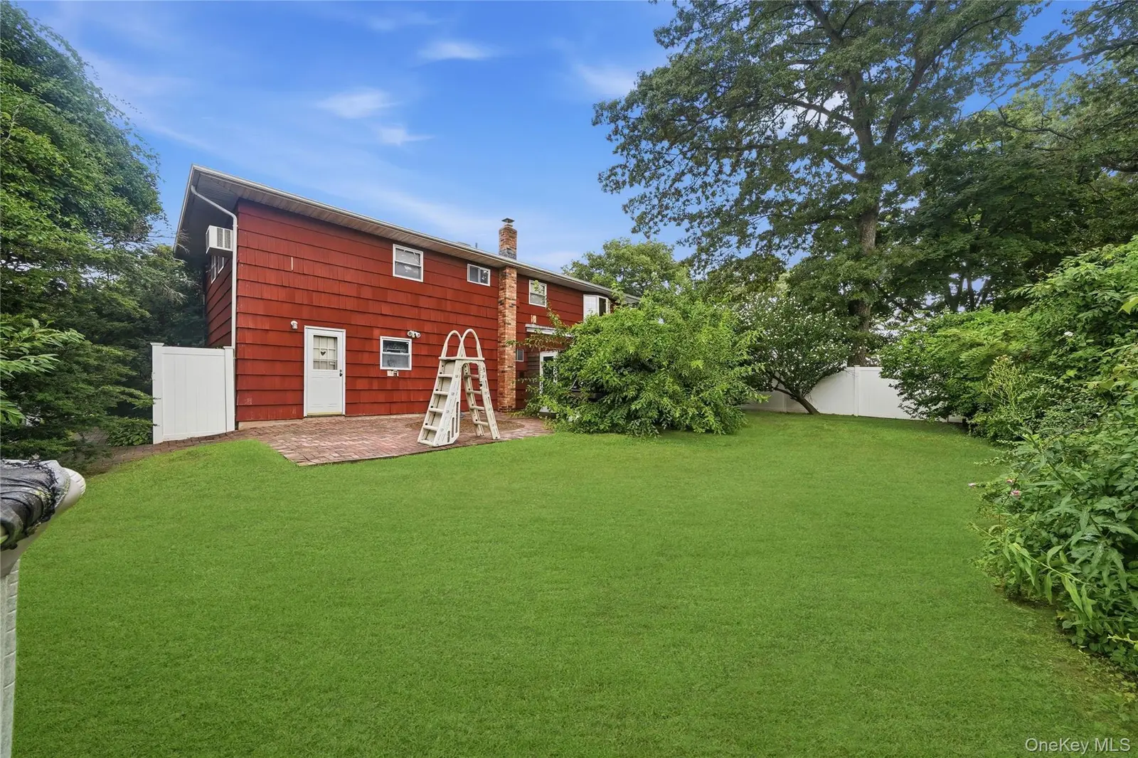 42 Harvard Street, photo 2
