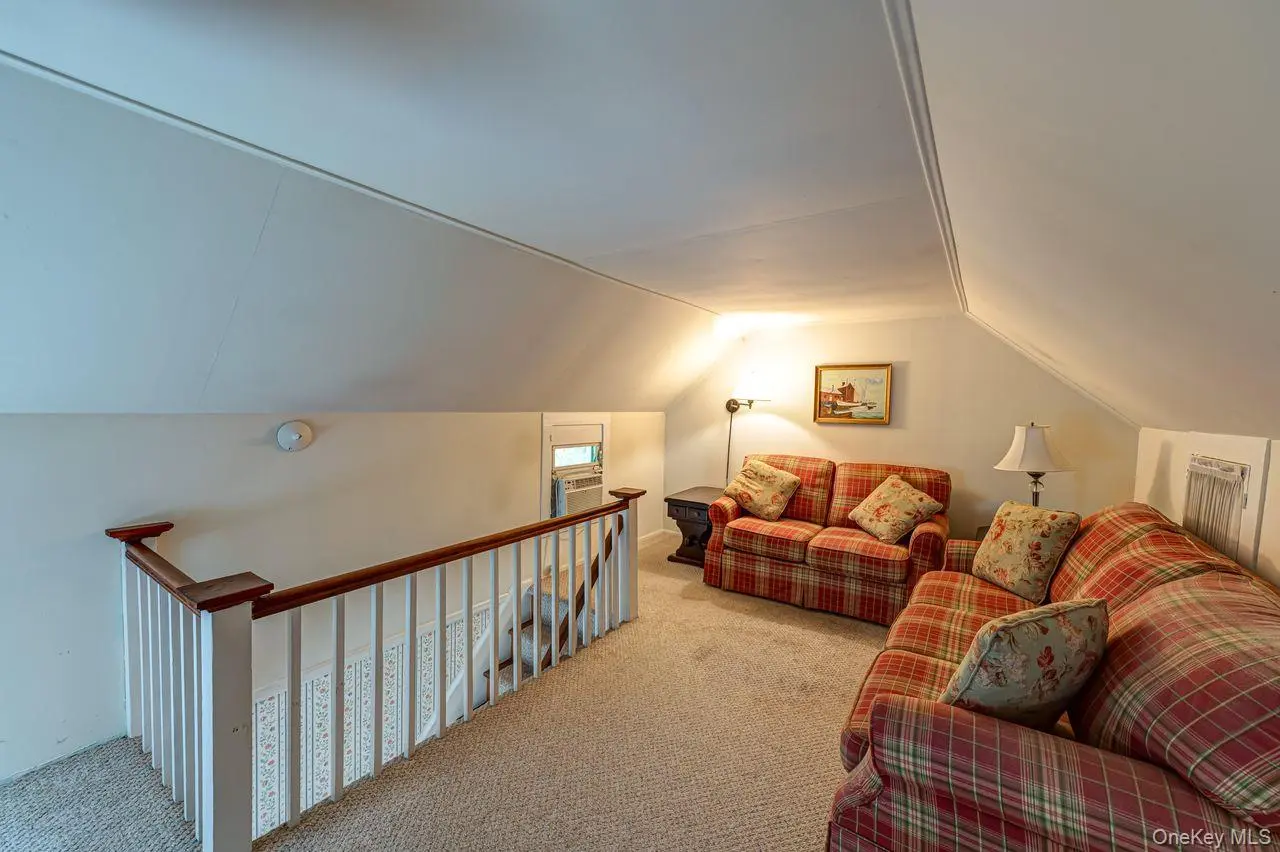 10 Overton Pass, photo 8