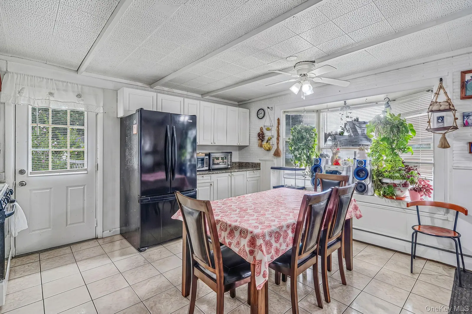 12 Robin Lane, photo 8