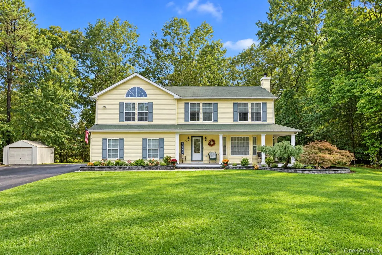 344 Barton Avenue, photo 1
