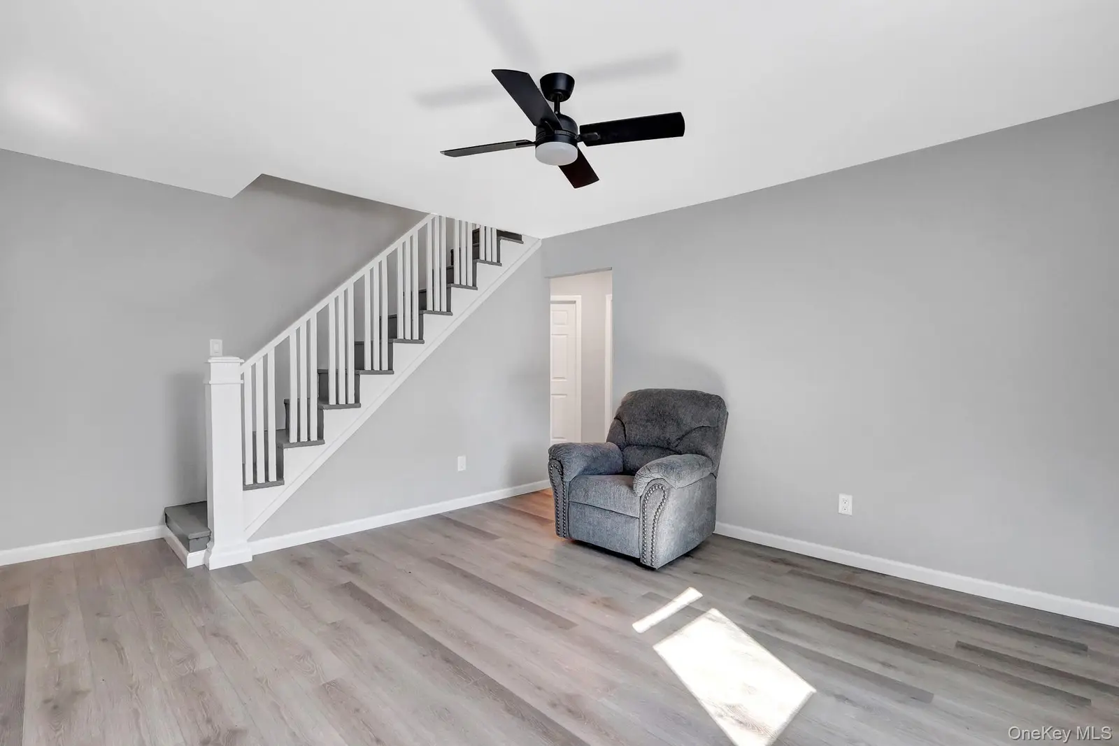 1801 Stein Drive, photo 4