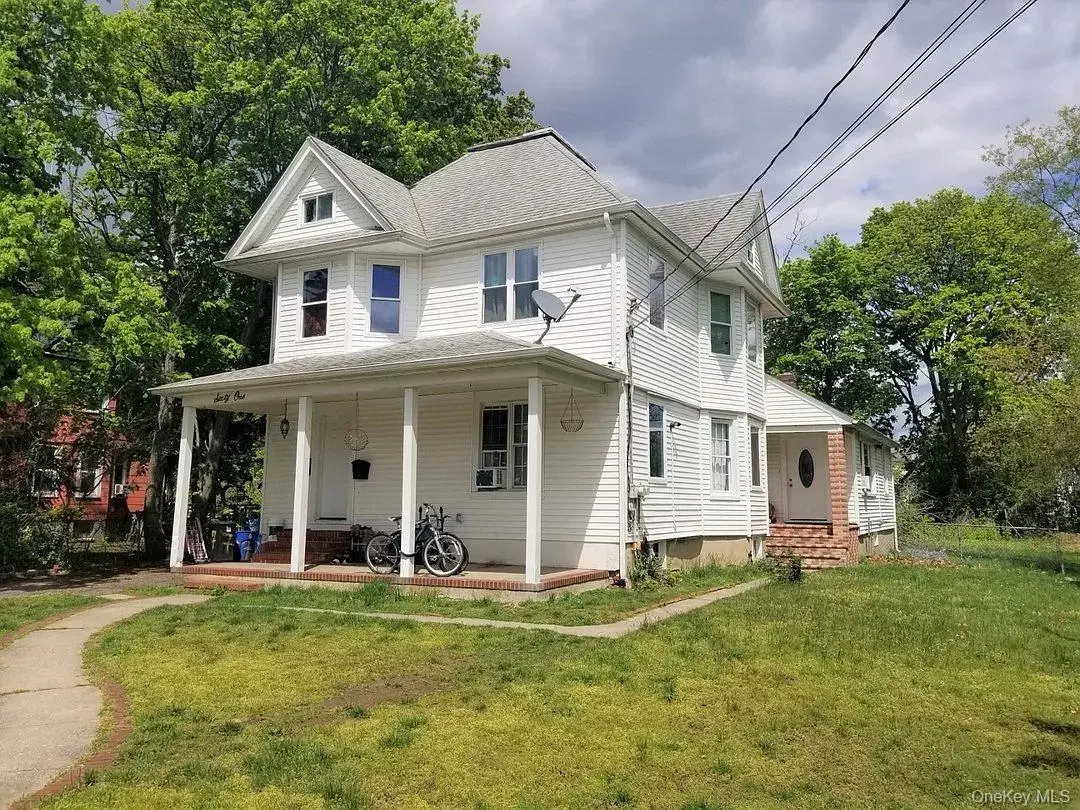 61 East Avenue, photo 2