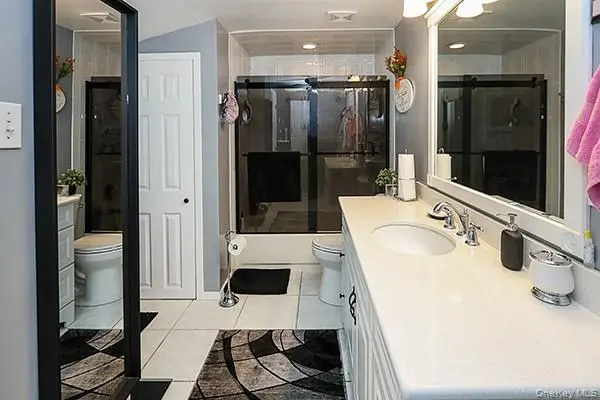 56 Haven Lane, photo 7